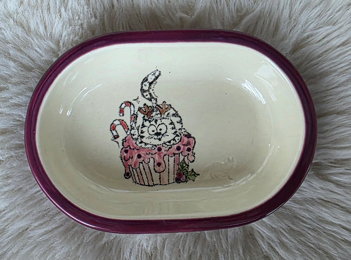 Keramik Schale für Surefeed mit Farbrand "Finn der Weihnachtsmuffin"