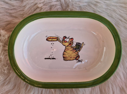 Keramik Schale für Surefeed mit Farbrand und Pucki leert Napf aus