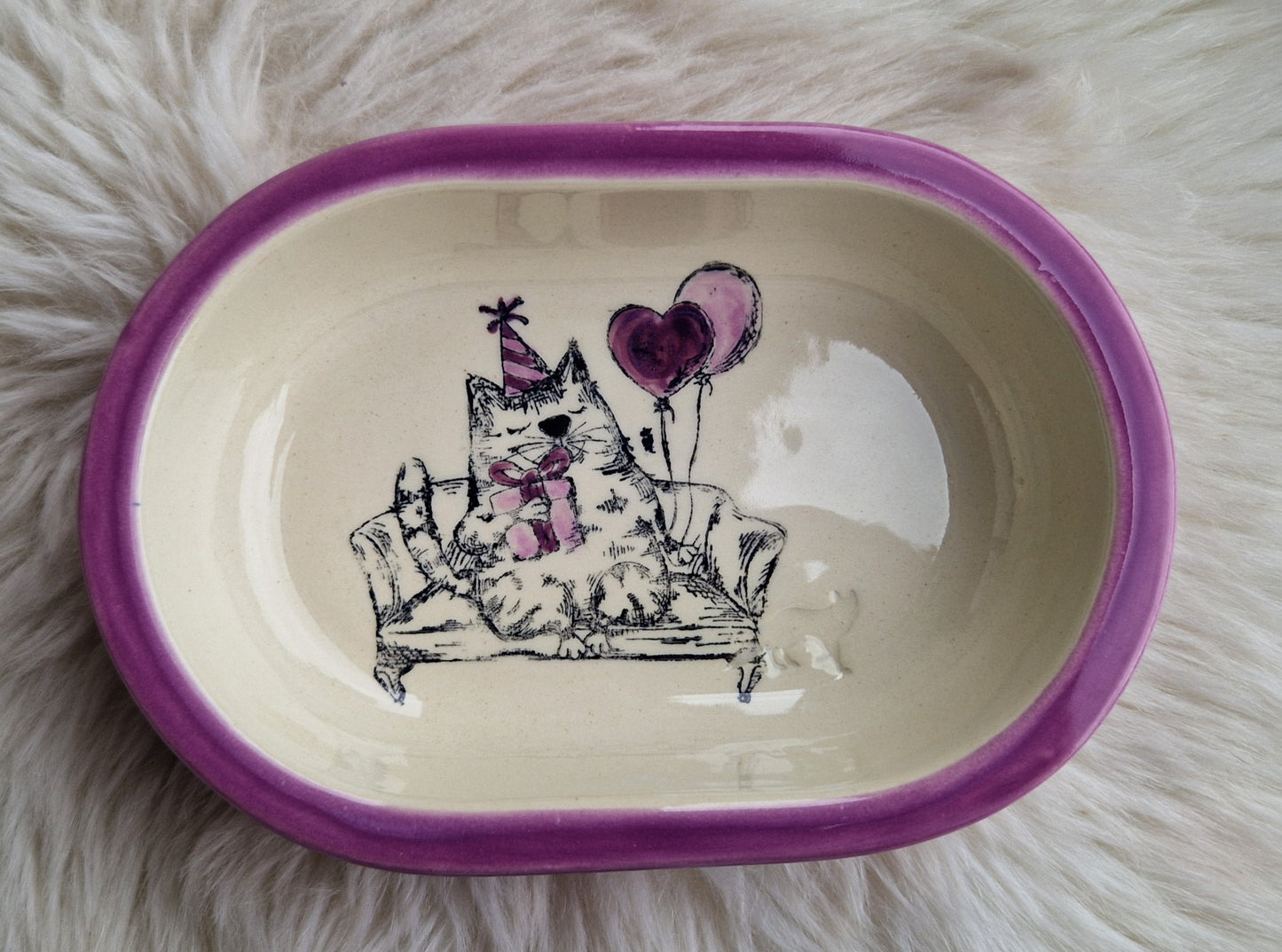 Keramik Schale für Surefeed mit Farbrand "Finn feiert Party"