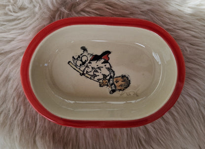 Keramik Schale für Surefeed mit Farbrand "Finn reitet auf dem Besen"