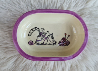 Keramik Schale für Surefeed mit Farbrand "Finn im Woll-Paradies"