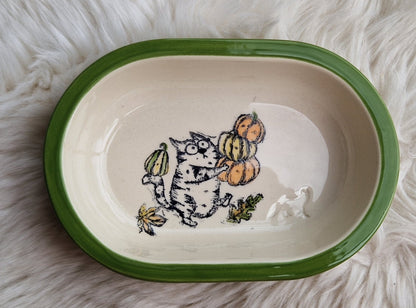 Keramik Schale für Surefeed mit Farbrand "Finn bei der Kürbisernte"