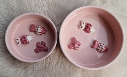 Wasserschale aus Keramik mit Fischmotiv