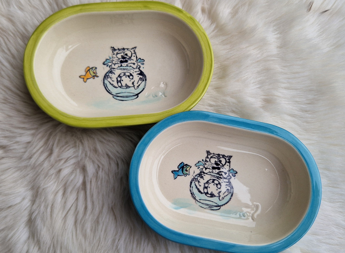 Keramik Schale für Surefeed mit Farbrand "Finn ist ins Fischglas geplumpst"