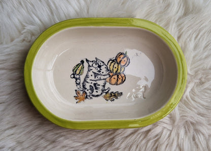 Keramik Schale für Surefeed mit Farbrand "Finn bei der Kürbisernte"